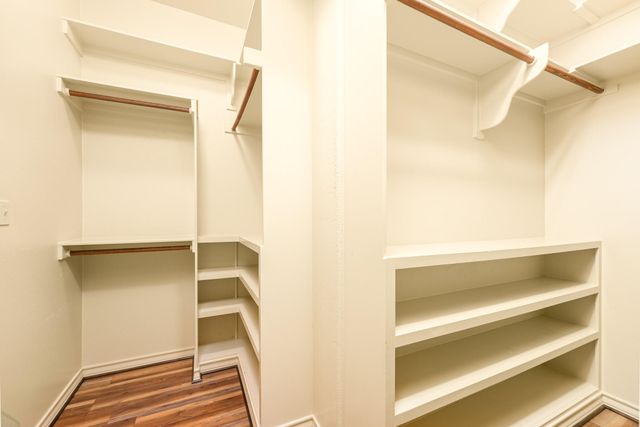 120 Zurita TRL, Marble Falls, TX 78654