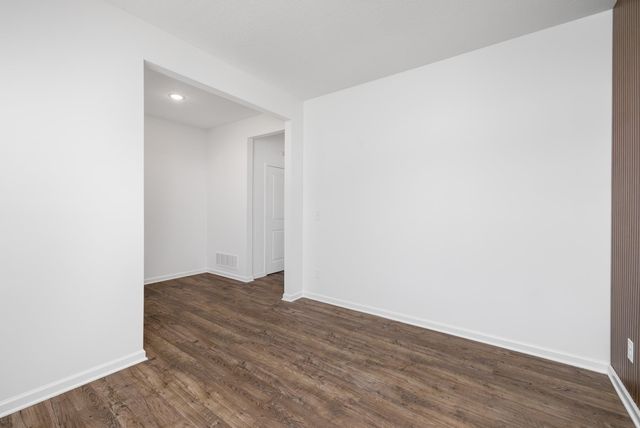 250 LILLY DR, Oakland, TN 38060