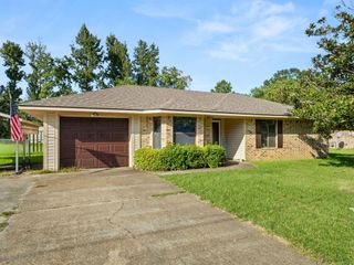 1526 Peggy Ln, Deridder, LA 70634