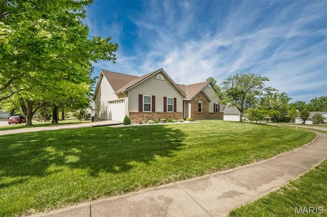 14 Beckewith Trail, O'fallon, MO 63368