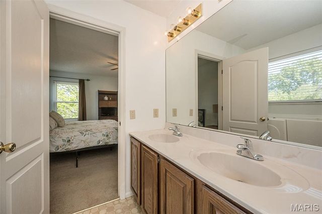 14 Beckewith Trail, O'fallon, MO 63368
