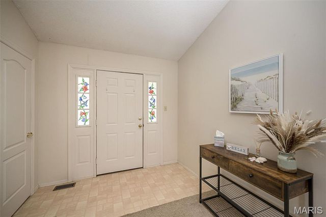 14 Beckewith Trail, O'fallon, MO 63368