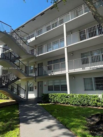 400 SW 134th Way 103F, Pembroke Pines, FL 33027