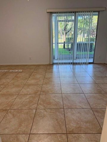 400 SW 134th Way 103F, Pembroke Pines, FL 33027
