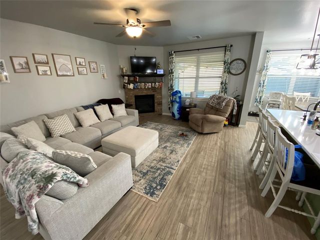 903 Azalea Farms Road, Noble, OK 73068