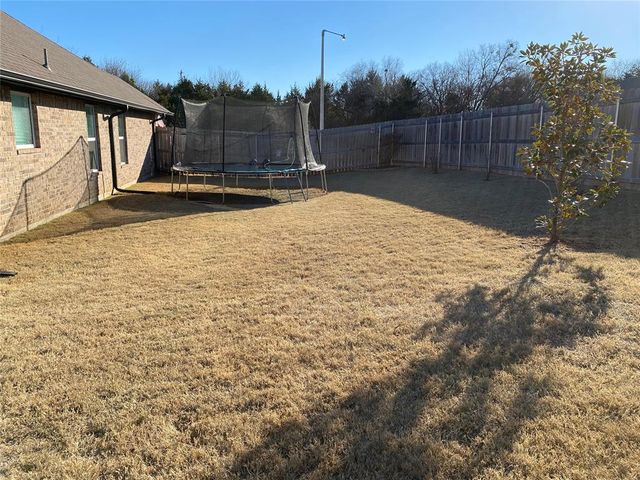 903 Azalea Farms Road, Noble, OK 73068