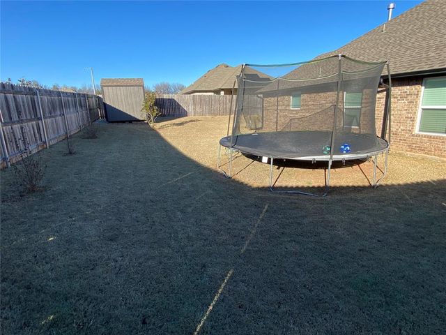 903 Azalea Farms Road, Noble, OK 73068