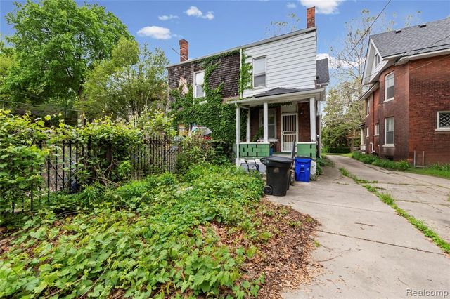 1152 Vinewood Street, Detroit, MI 48216