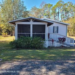 107 LAKE SHORE Lane, Crescent City, FL 32112