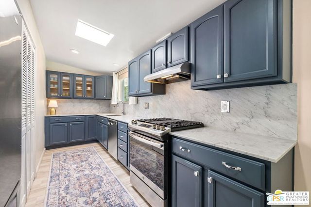 74069 Velardo Drive, Palm Desert, CA 92260
