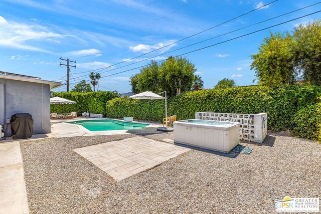 74069 Velardo Drive, Palm Desert, CA 92260