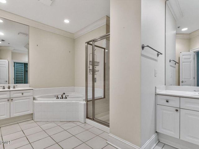 2901 Market Bridge Lane 104, Raleigh, NC 27608