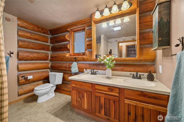 3130 S Bay Vista Drive, Sedro Woolley, WA 98284