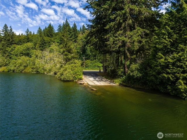 3130 S Bay Vista Drive, Sedro Woolley, WA 98284