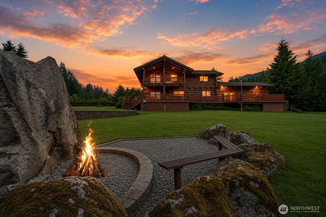 3130 S Bay Vista Drive, Sedro Woolley, WA 98284