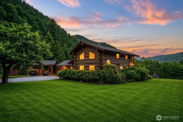 3130 S Bay Vista Drive, Sedro Woolley, WA 98284