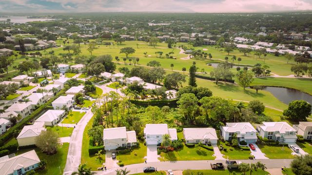 8753 SE Riverfront Terrace, Jupiter, FL 33469