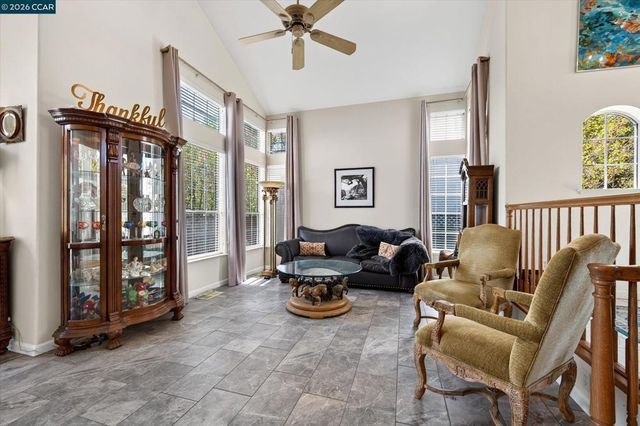 2353 Wayfarer Dr, Discovery Bay, CA 94505