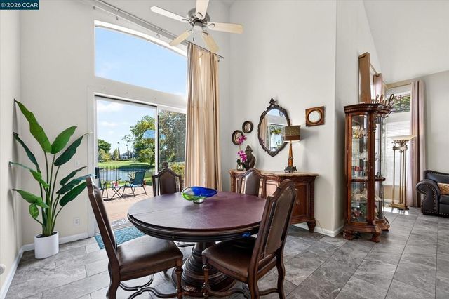 2353 Wayfarer Dr, Discovery Bay, CA 94505