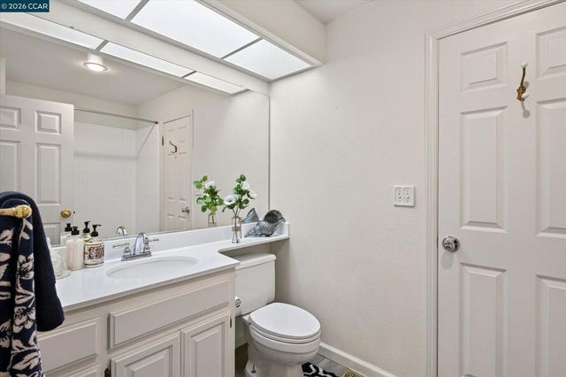2353 Wayfarer Dr, Discovery Bay, CA 94505