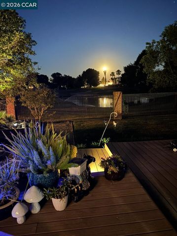 2353 Wayfarer Dr, Discovery Bay, CA 94505