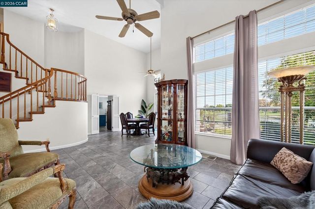 2353 Wayfarer Dr, Discovery Bay, CA 94505