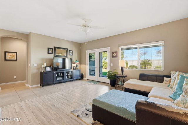 460 W HONEY LOCUST Avenue, Queen Creek, AZ 85140