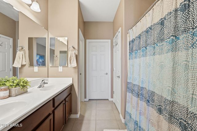 460 W HONEY LOCUST Avenue, Queen Creek, AZ 85140