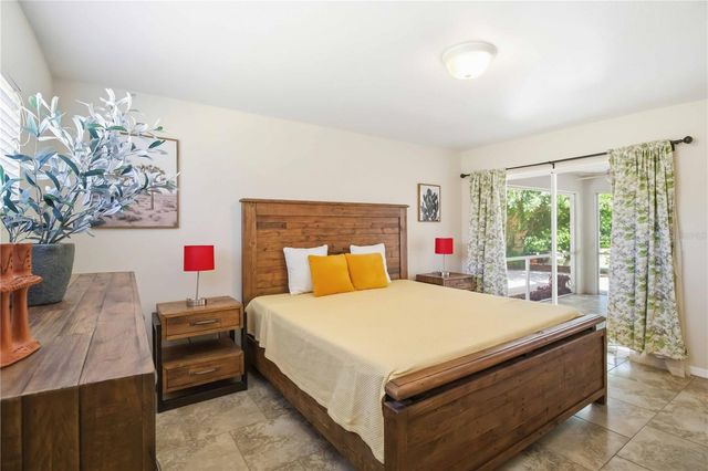 6228 38TH STREET E, Bradenton, FL 34203