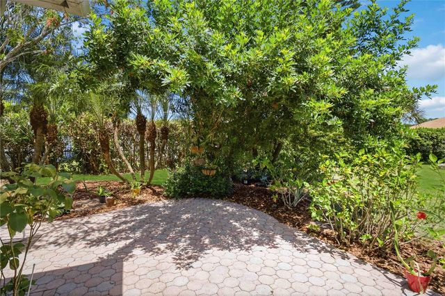 6228 38TH STREET E, Bradenton, FL 34203