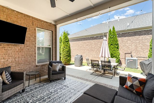 2509 Upper Hollow Rd, Thompsons Station, TN 37179