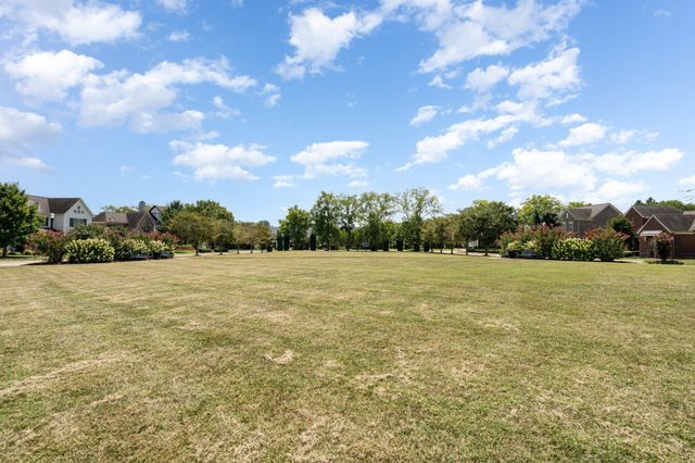 2509 Upper Hollow Rd, Thompsons Station, TN 37179