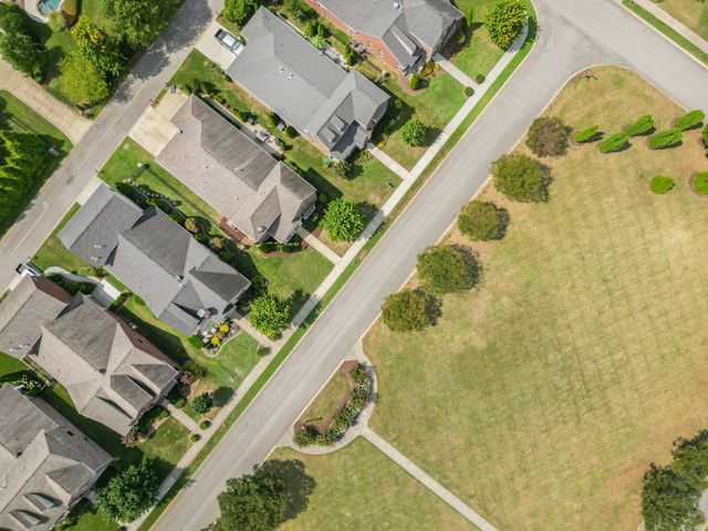 2509 Upper Hollow Rd, Thompsons Station, TN 37179