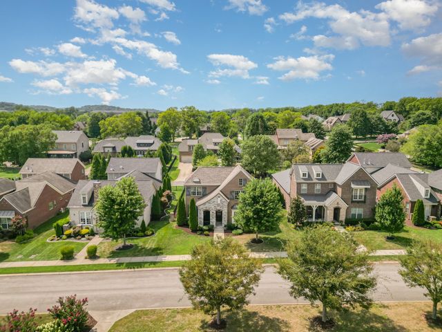 2509 Upper Hollow Rd, Thompsons Station, TN 37179