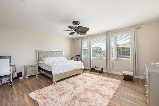 32735 Newham Court, Winchester, CA 92596
