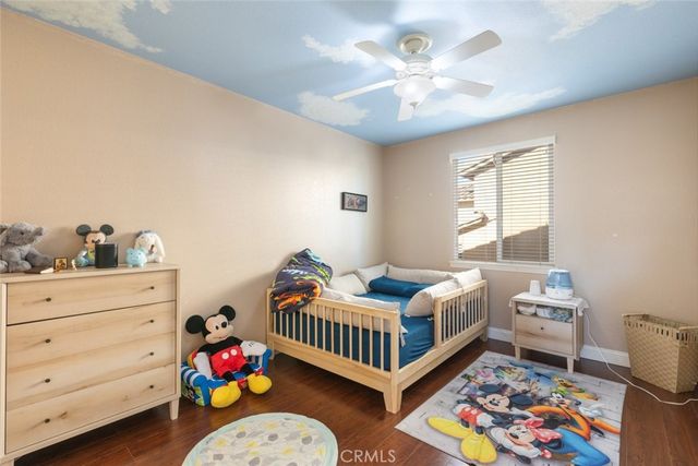 32735 Newham Court, Winchester, CA 92596