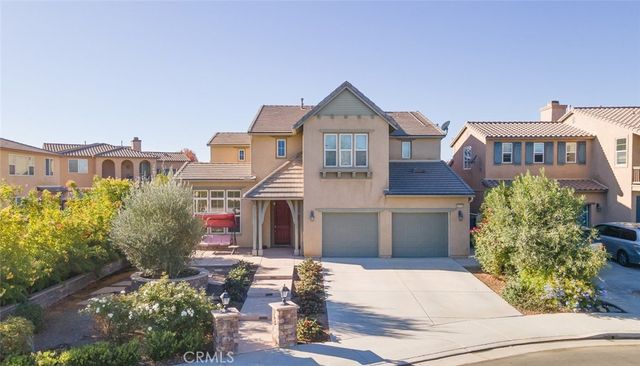 32735 Newham Court, Winchester, CA 92596