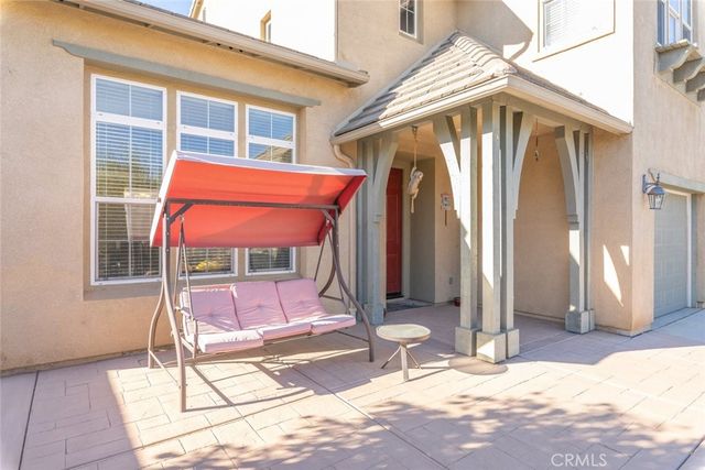 32735 Newham Court, Winchester, CA 92596