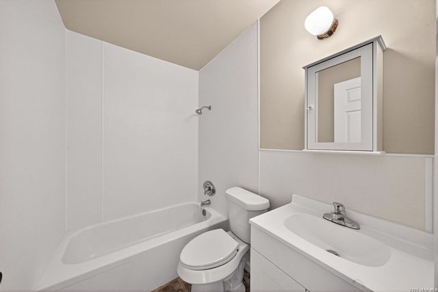 301 Deborah Drive, Converse, TX 78109