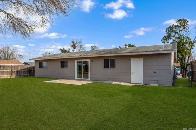 301 Deborah Drive, Converse, TX 78109