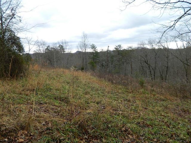 150 Brown Ridge Road, Irvine, KY 40336