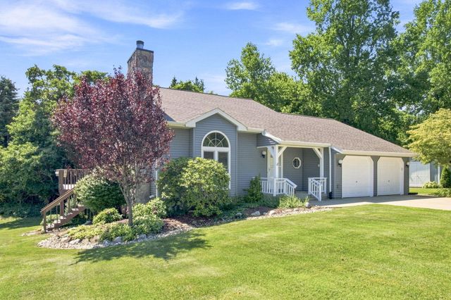 2100 Brown School Road, St. Joseph, MI 49085