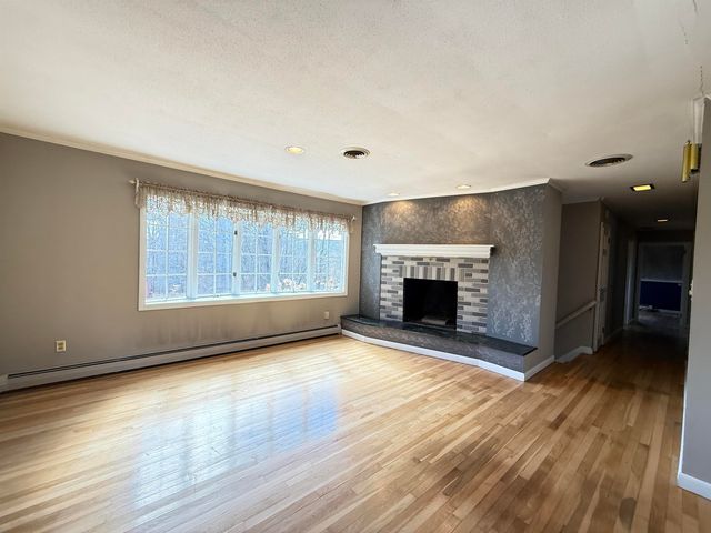 11 Juniper Hill Road, Springfield, VT 05156