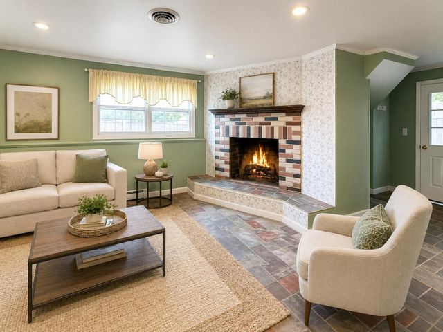 11 Juniper Hill Road, Springfield, VT 05156