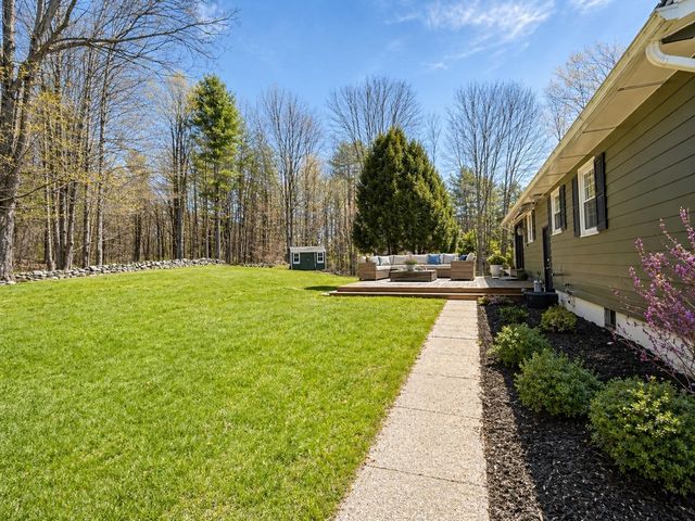 11 Juniper Hill Road, Springfield, VT 05156