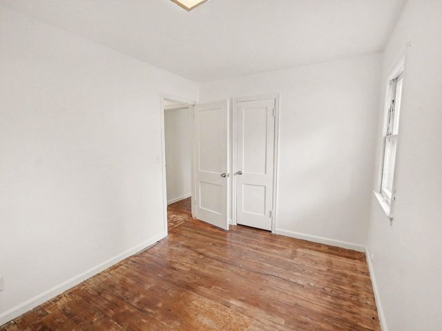 533 Hunt Place, Ypsilanti, MI 48198