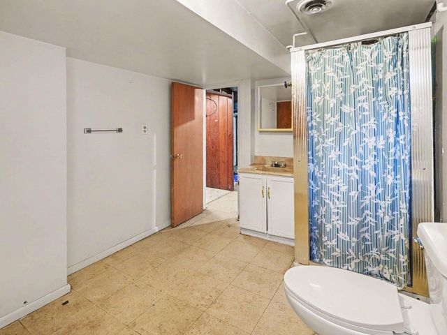 533 Hunt Place, Ypsilanti, MI 48198