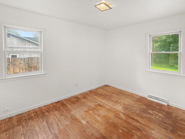 533 Hunt Place, Ypsilanti, MI 48198