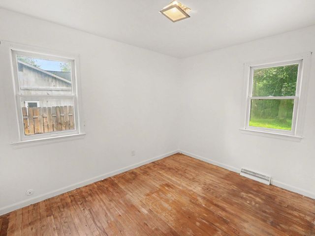 533 Hunt Place, Ypsilanti, MI 48198