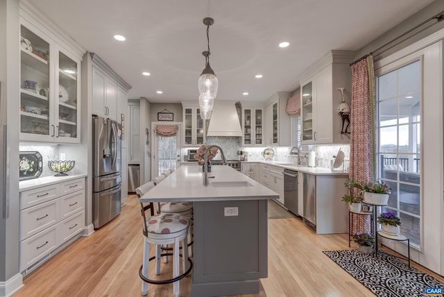 445 BURCHS CREEK RD, Crozet, VA 22932